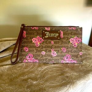 Juicy Couture Beige Wristlet